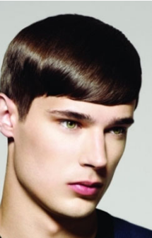 Chic men hairstyle with long bangs.PNG
