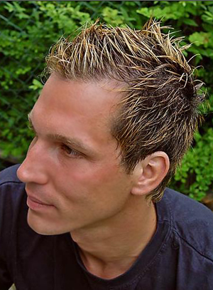 Men's Short Hair Style in blonde with gel
