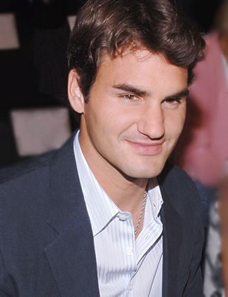 pictures of short wavy hairstyles. Roger Federer with short wavy