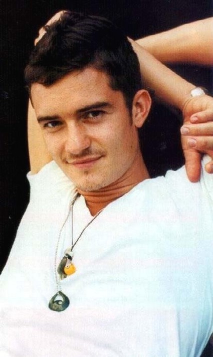 orlando bloom hairstyle. young Orlando Bloom with short