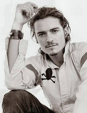orlando bloom hairstyle. Orlando Bloom with sexy