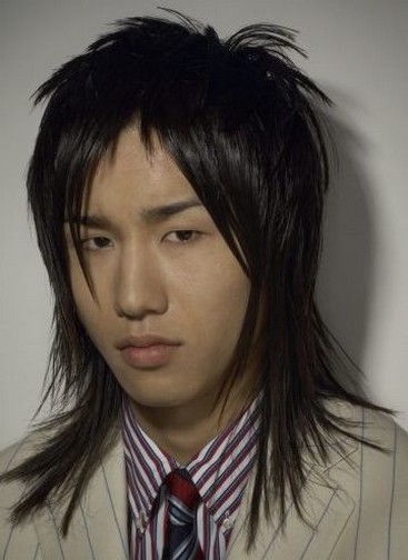 Men Layered Hairstyle. long Asian men hairstyle with