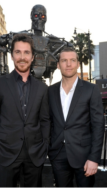 Christian Bale and Sam Worthington in Terminator Salvation movie.PNG
