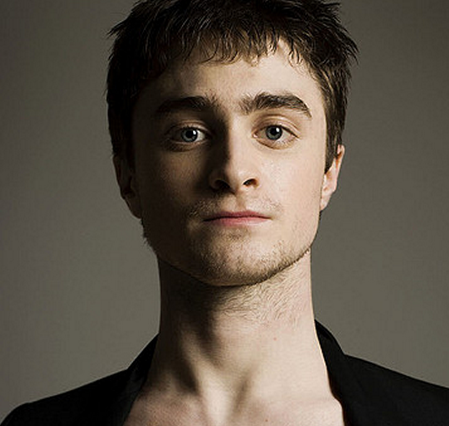Daniel Radcliffe post pictures.PNG
