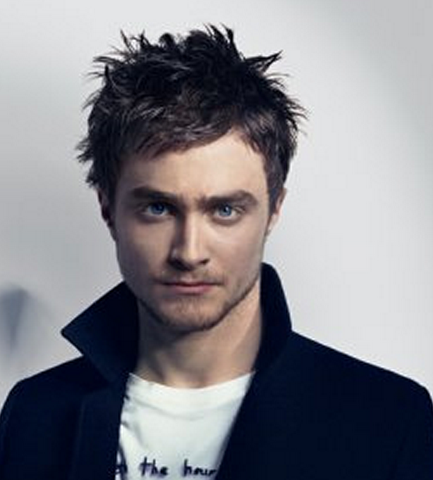 Harry Potter main character Daniel Radcliffe photos with his spiky haircut.PNG
