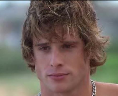 Daniel Ewing movie Home and Away with his long hair with wavies and layers with highlights.JPG
