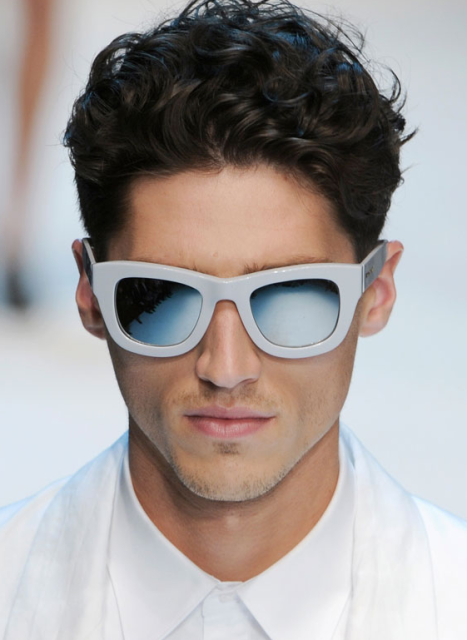 2012 men hairstyle with waves and curls.PNG