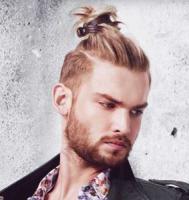 Unique men hairdo.JPG