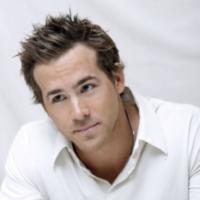 Ryan Reynolds photo with layered haircut with spiky bang.JPG