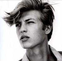 sexy male model haircut