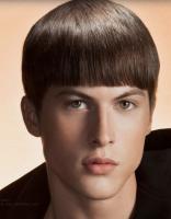Chic mans short hairstyle with long straight bang