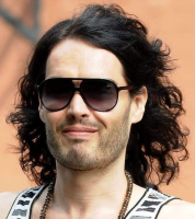 Men half curls and straight hairstyle with full of long curls in the back and straight hair on the top.PNG