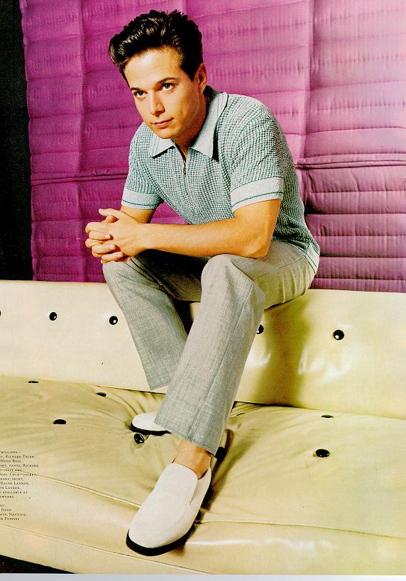 Scott Wolf with Short Wavy Hair Style
