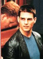 Tom Cruise with Very Short Hair Style
