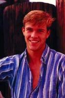 hot Man's Short Hair Style with blonde hair