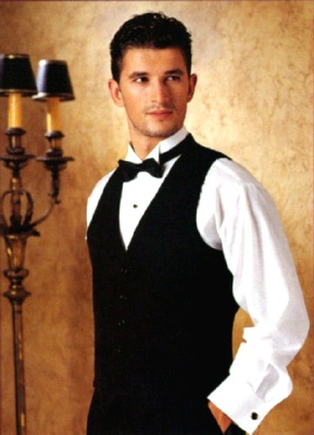 Image of Tuxedo hairstyle in short length with brunette
