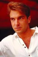 Men's Short Hair Style for mature men with wavy bangs