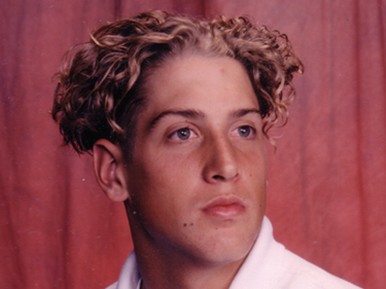 Cool men curly hairstyle.jpg
