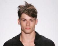 cool hair style for men_men short shaggy cut.jpg