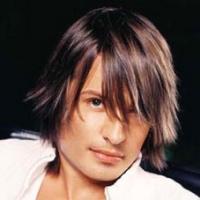 cool men layered hairstyle with long side bangs with twotones.jpg