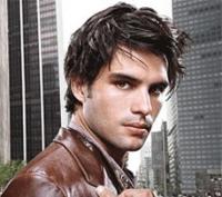 sex and fashion men hair cut with layeres.jpg