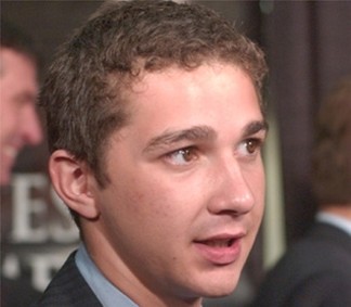 Shia LaBeouf_Transformers star with his short curly hairstyle.jpg
