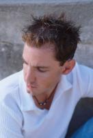 Cool Mens Short Hair Style with extreme spikes pix