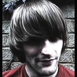 men fashion hairstyle with long bang (3 comments)
