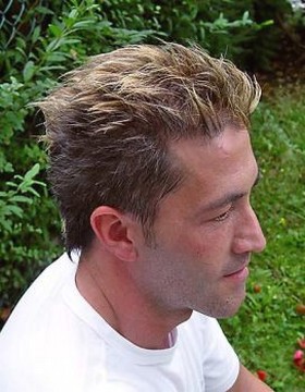 men medium with layers in spiky style.jpg

