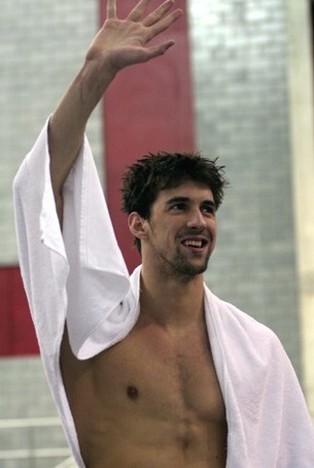 Michael Phelps with weet hairstyle_medium short hair with spikes.jpg
