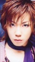 young Asian men hairstyle with wavies and layers