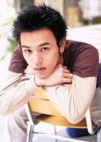 Fashion hairstyle for Asian men