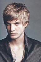 man hairstyle with layers and long bang.jpg