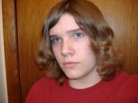 curly long hairstyle for teens.jpg