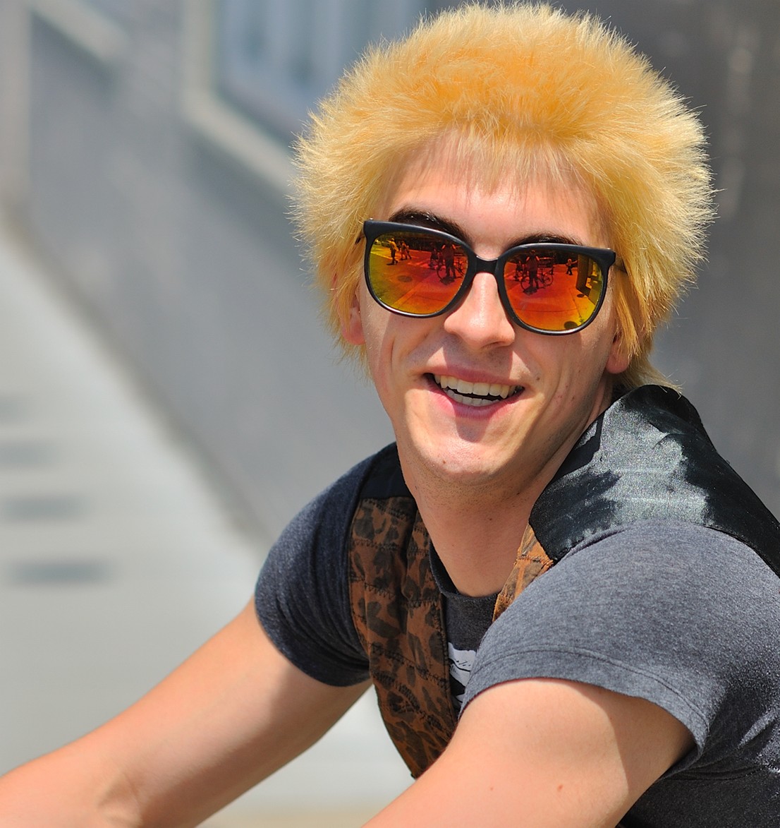 cool teen guy hairstyle.jpg