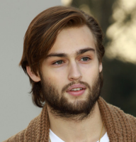 Douglas Booth images with his long hairstyle with side bang.PNG