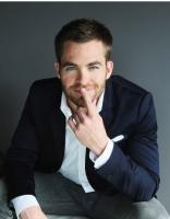 handsome actor picture of Chris Pine with very short hairstyle.JPG