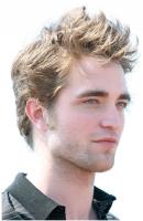 Robert Pattinson 2009 with his short spiky hairstyle.JPG