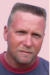 Man flat top hairstyle photo.PNG
