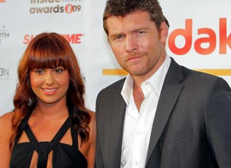 Sam Worthington girlfriend picture.PNG
