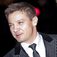 Jeremy Renner movie pictures.PNG