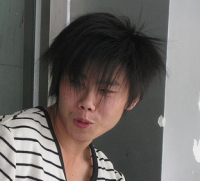 Spiky haircut for Asian man with full of layers.PNG