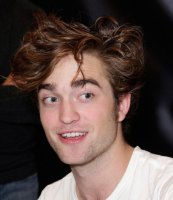 Robert Pattinson interview.PNG