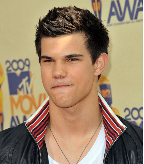 Taylor Lautners.PNG
