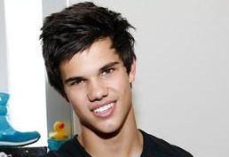 Taylor Lautner shark boy.PNG