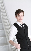 Actor Chris Colfer photos.PNG