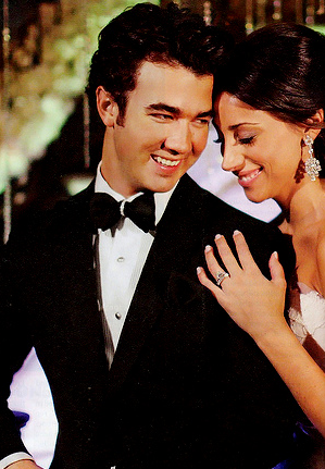 Kevin Jonas getting married.PNG