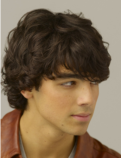 Jones with curly wavy hairstyle.PNG
