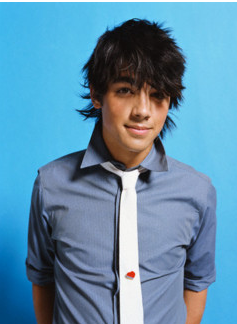 Picture of the young Joe Jonas pop superstar singer.PNG