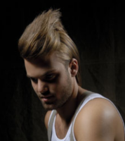 Men cool haircut with pointy top.PNG